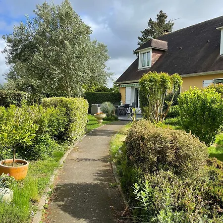 Bed & Breakfast Maison Verdoyante Avec Piscine, 5 Min Du Mans - Fr-1-410-443 *